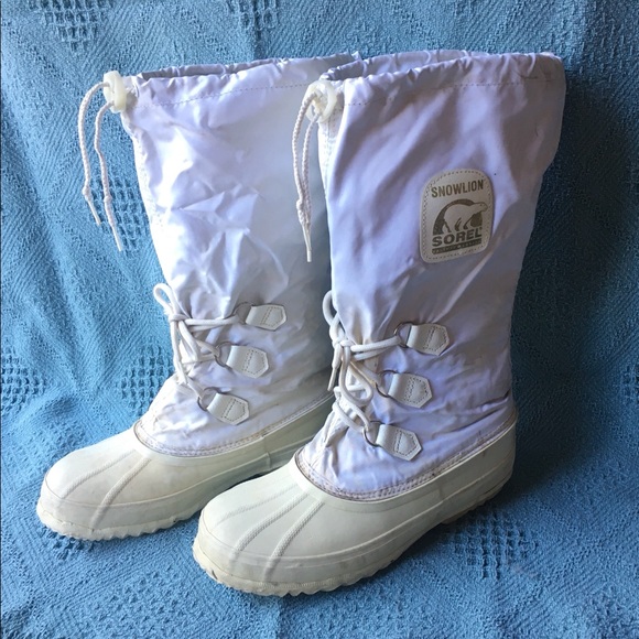 Sorel snowlion boots - Picture 1 of 8